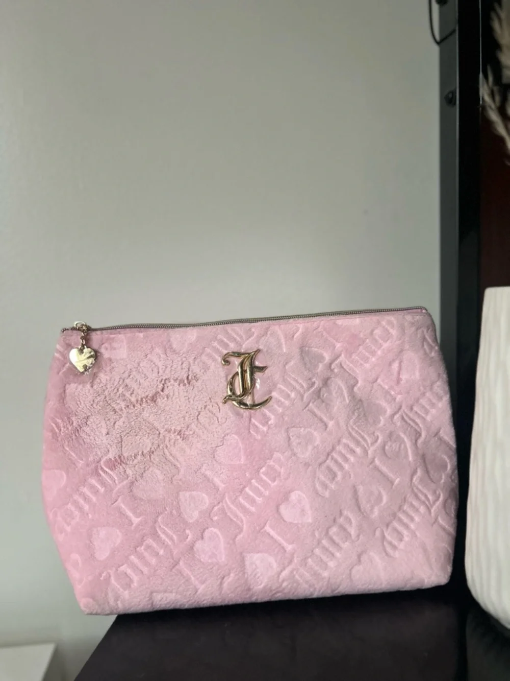 Juicy Couture Pink Velvet make up Cosmetic Pouch